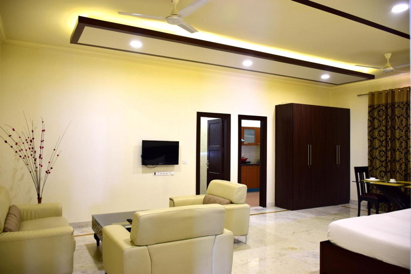 When In Gurgaon - Artemis Hospital 1 Min Walk, Fortis & Medanta 4 Mins Drive Exterior photo